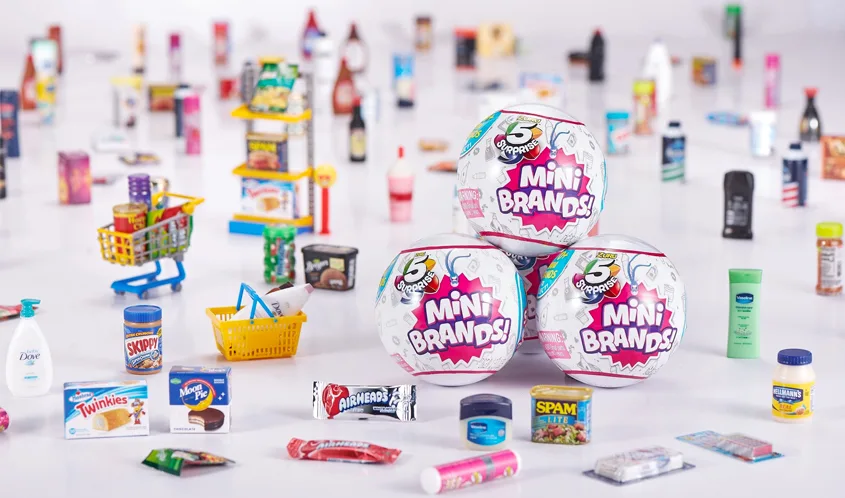 ZURU Launches 5 Surprise Foodie Mini Brands Inspired by Fast-Food Favorites  - The Toy Book
