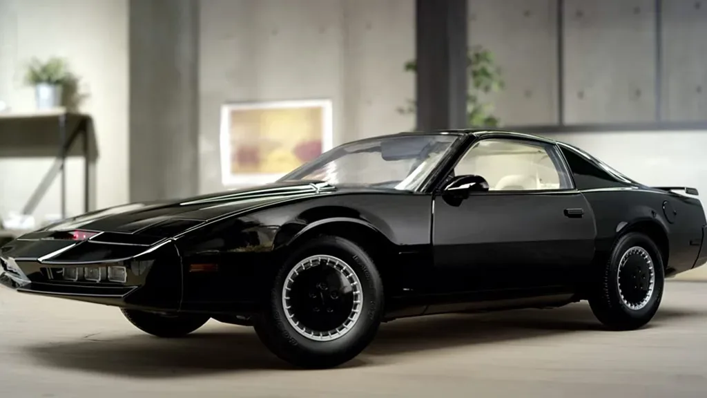 Fanhome, Universal Team Up for Knight Rider K.I.T.T. Build-Up Model ...
