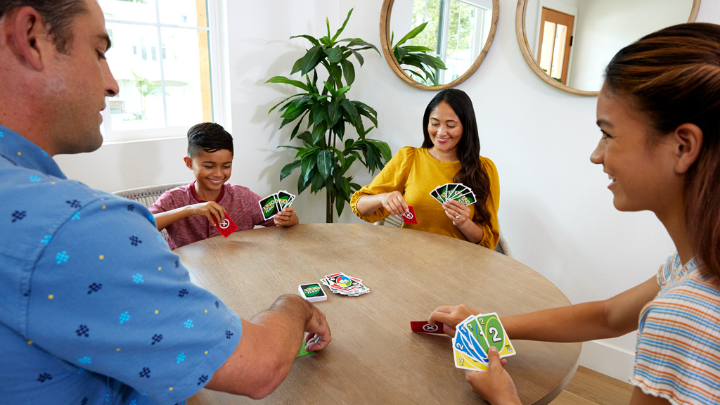 Mattel Announces New Uno Spin-Off Called Uno Flex