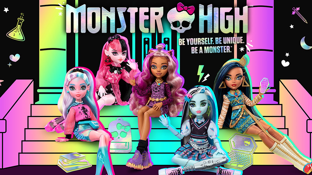 Mattel Monster High Draculaura Reproduction Doll in 2023