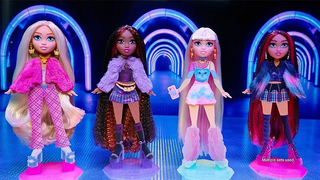 Just Play's New Style Bae Dolls Feature 2D and 3D Elements - The Toy Book