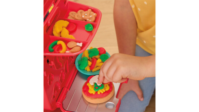 Play-Doh Pzza Delvery Scooter Playset, Large Rde-On Play