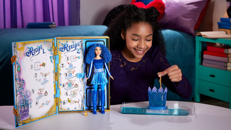 Paint the Playroom Red with Mattel’s New Disney Descendants Collection ...