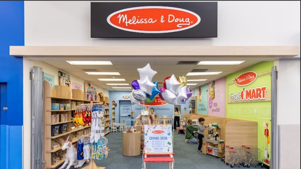 Melissa & Doug, Walmart Debut New Pop-Up Play Area for the Holidays