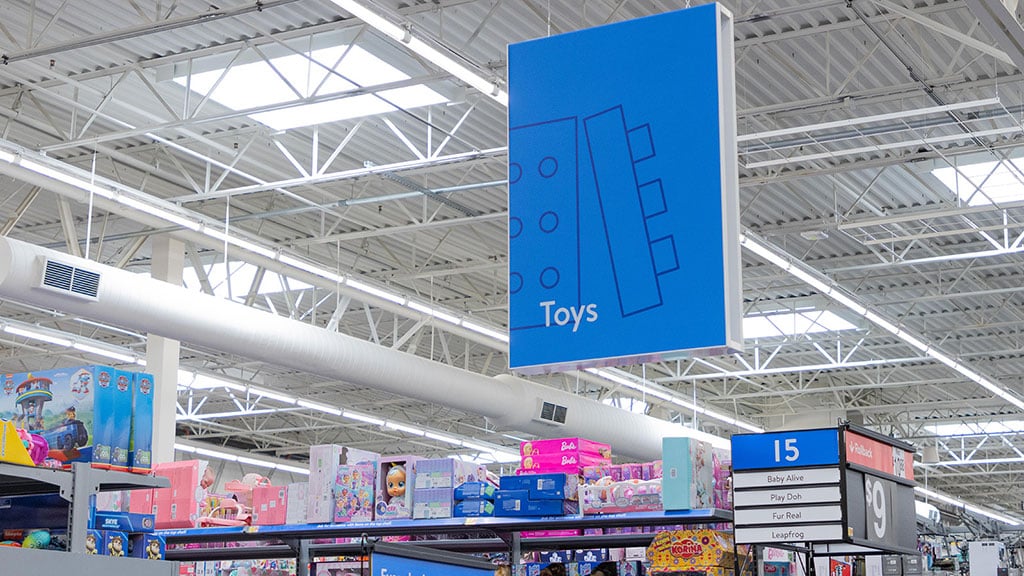 Walmart Sees Growth in Toys but Cautions Tariff-Related Price Hikes Amid Q1 Earnings