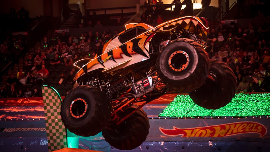Hot Wheels Monster Trucks Live Crushes Its First Outdoor Show The Toy hot-wheels-monster-trucks-live-crushes-its-first-outdoor-show-the-toy